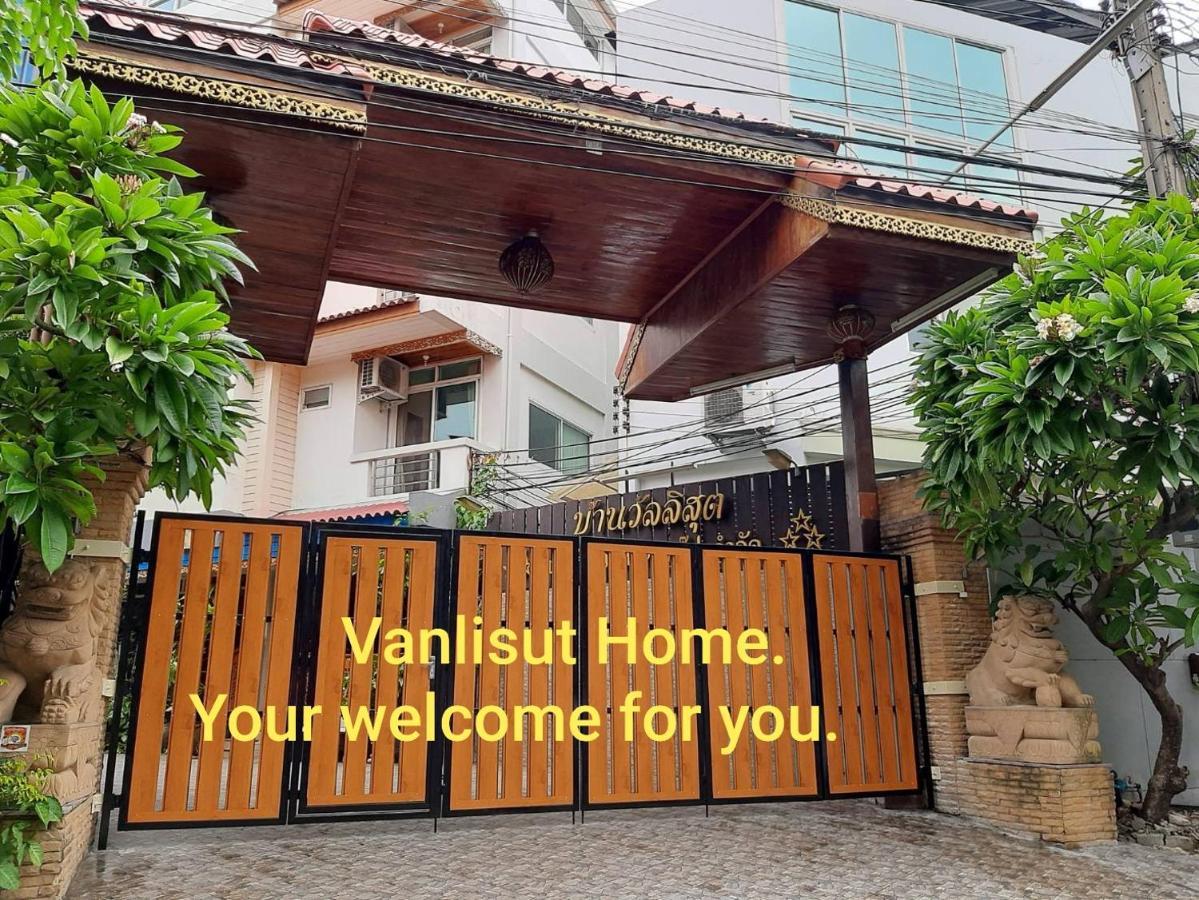 Vanlisut Hotel Ngamwongwan Nonthaburi Kültér fotó