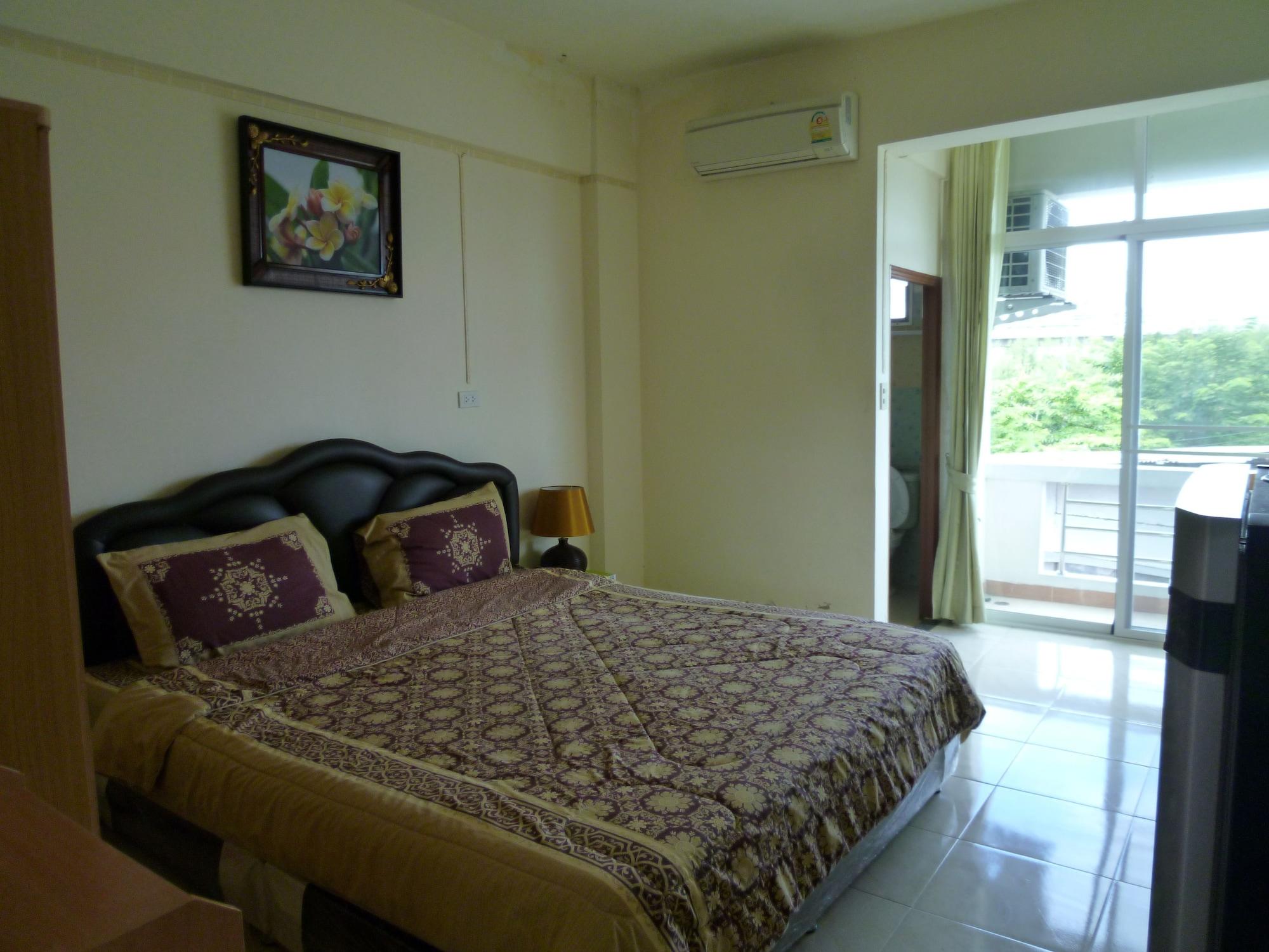 Vanlisut Hotel Ngamwongwan Nonthaburi Kültér fotó