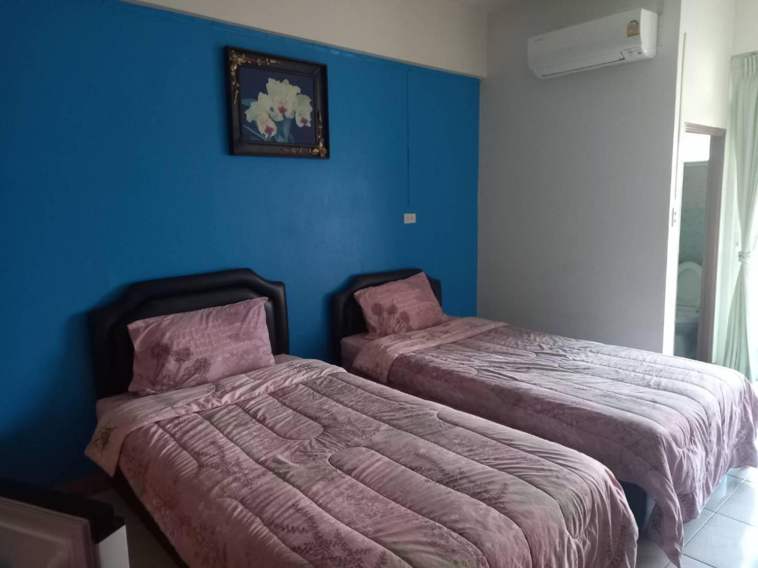 Vanlisut Hotel Ngamwongwan Nonthaburi Kültér fotó