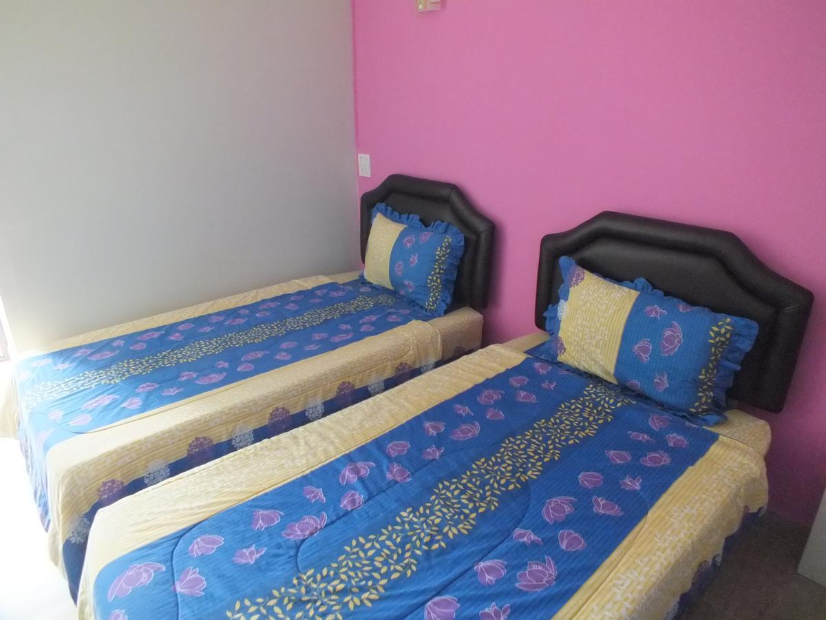Vanlisut Hotel Ngamwongwan Nonthaburi Kültér fotó