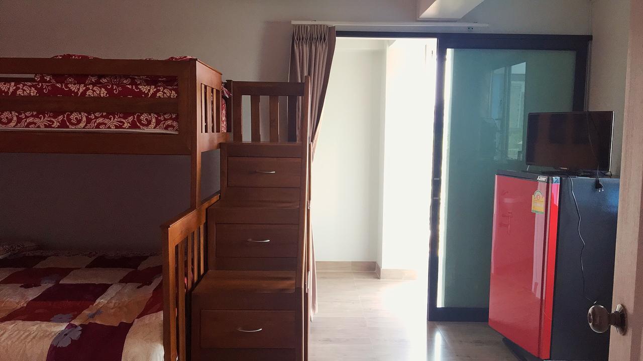 Vanlisut Hotel Ngamwongwan Nonthaburi Kültér fotó