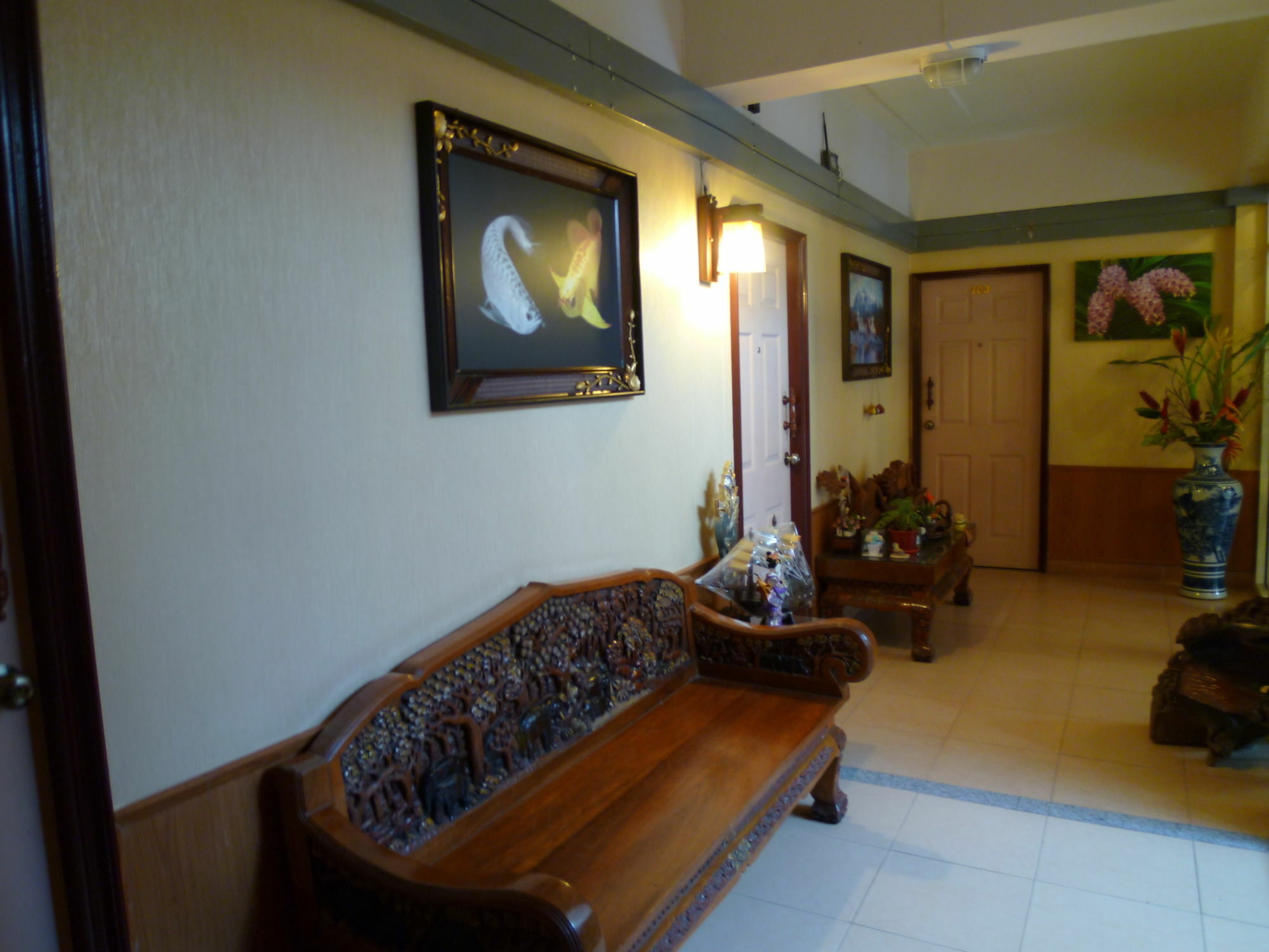 Vanlisut Hotel Ngamwongwan Nonthaburi Kültér fotó